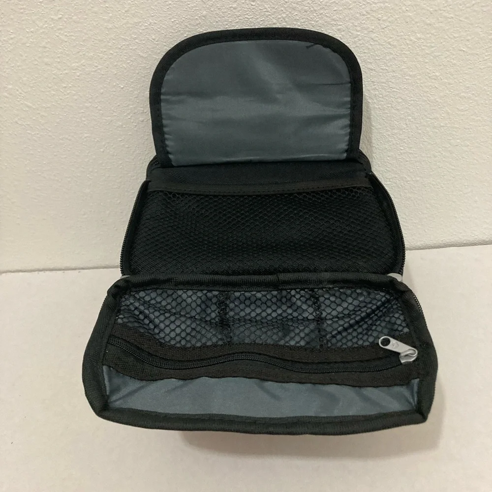 Samsonite Black Camera Case Bag Small Padded 5 Pockets compartment dividers